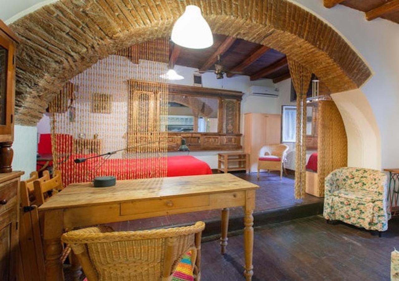 Independent With Garden Heart Of Trastevere John Cabot Roma Exterior foto